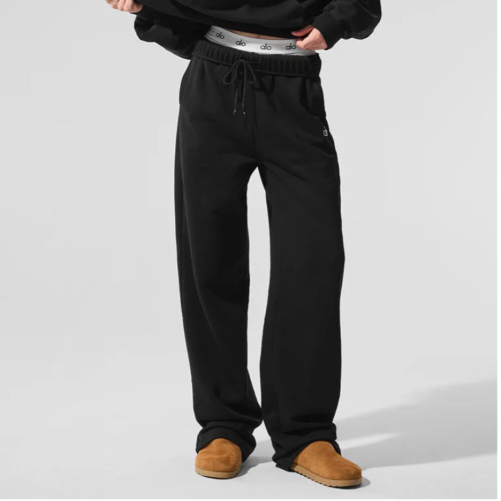 Black Accolade Straight Leg Sweatpant